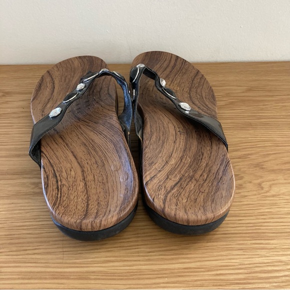 Vionic Size 11 Black Thong with Jewel Detail - Picture 3 of 6